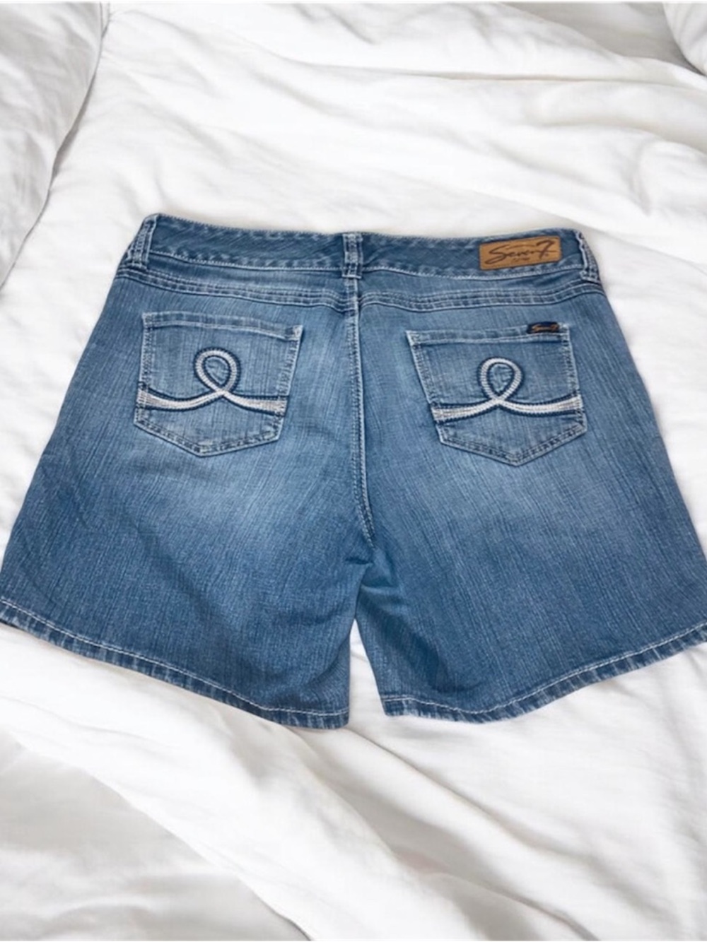 Seven7 Medium Blue Denim Jean Shorts with Embroidered Back Pockets 14